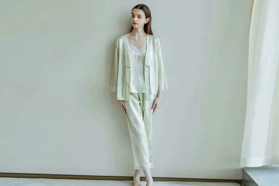 真丝睡衣情侣三件套(女:上装/下装/吊带)