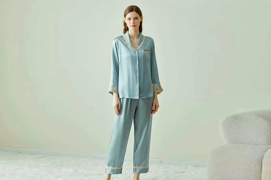真丝睡衣情侣套装（女：上装、下装）